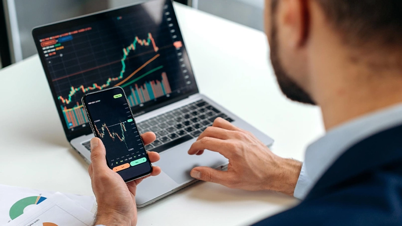 Finubra Piattaforma di Trading